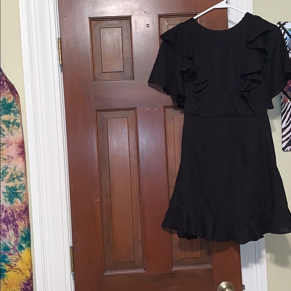 Dress - Picture 1 of 4